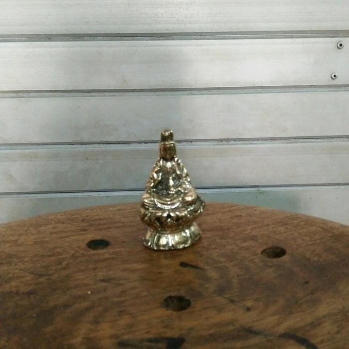 patung dewi kwan im mini logam
