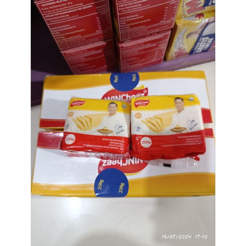 

Keju Cheddar Wincheez 250GR BY JJS
