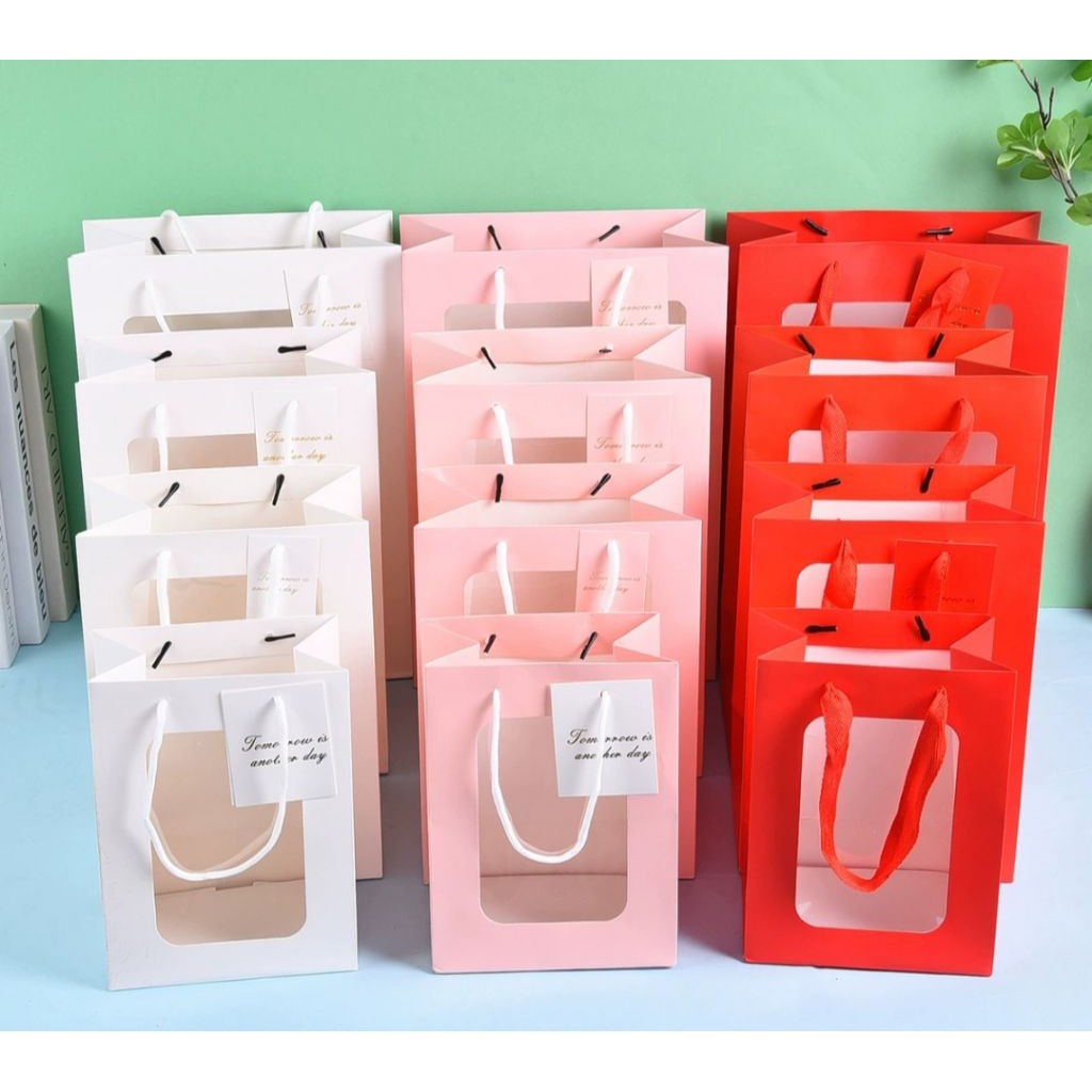 

FLOWER GOODIE BAG TAS KADO BUKET BUNGA ADA HANGTAG HADIAH BONEKA CUTE DOLL PRESENT