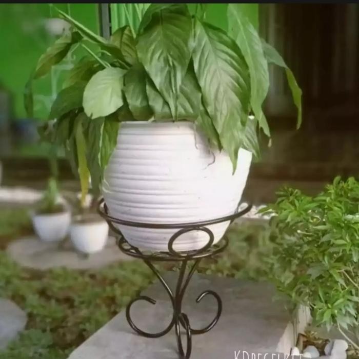 STANDING RAK POT TUNGGAL/RAK POT BUNGA BESI/FLANTER HIAS/RAK TANAMAN - Putih