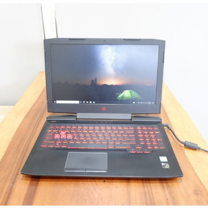 Laptop HP Omen 15-ce053TX Intel Core i7-7700HQ GTX 1050 Ram 8Gb Hdd 1Tb SCU8444