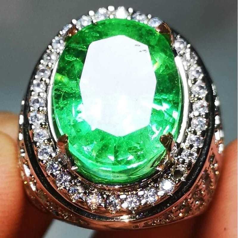 atu Zamrud Top Green Seperti Zamrud Rusia Kwalitas Dijamin Bagus