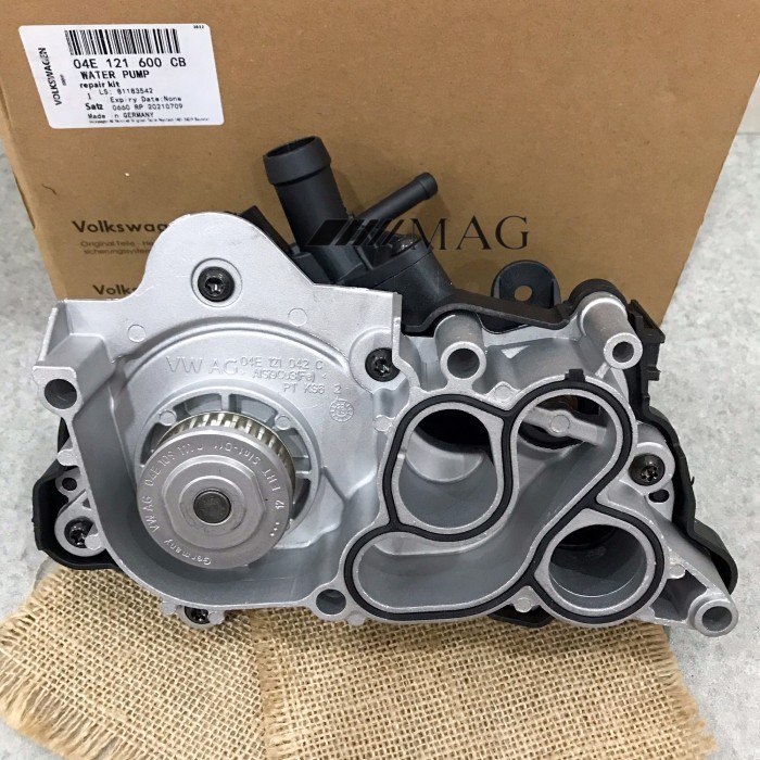 Waterpump Thermostat Housing VW Golf MK 7 ORI / Pompa Air VW Golf MK7