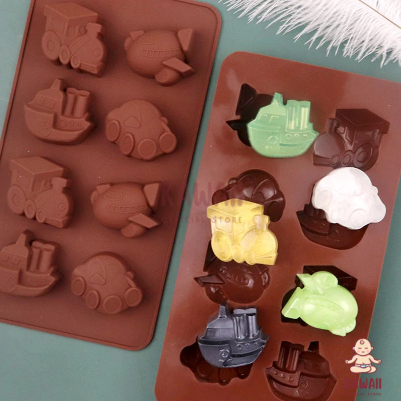 KS Isi 8 Cetakan Jelly Puding Coklat Permen Kue Nugget Fondant Silikon Agar Karakter Motif Transport
