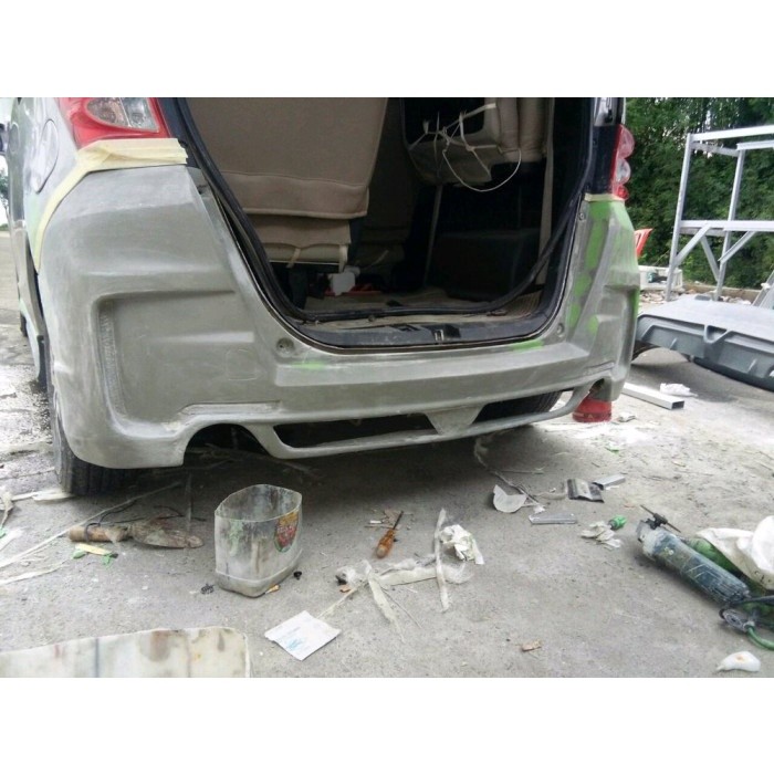 Bodykit Freed - Bodykit Honda Freed terbaru bodykit freed 2009-11 custom Bahan Duraflex material -GR