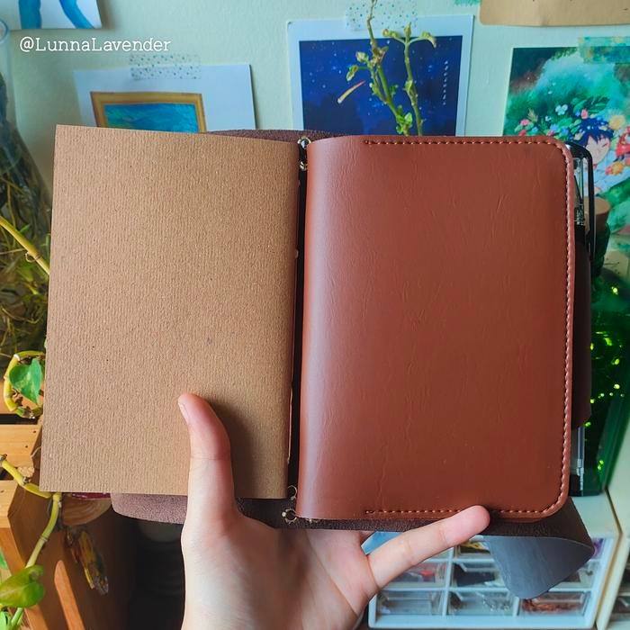 

TERLARIS! Coffee Brown Pocket Traveler's Journal with Leather Insert and Charm Pendant A6 - Polos
