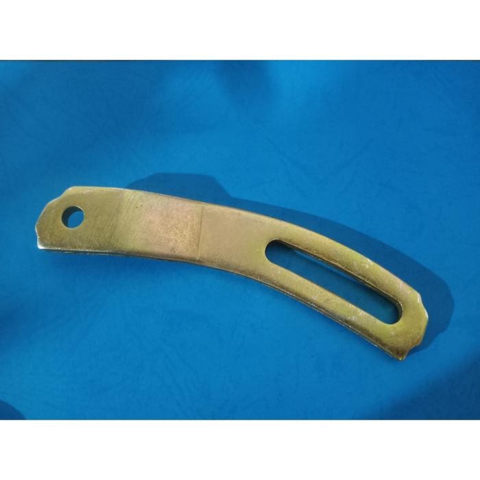 Part Plat stelan dinamo ampere L 300 Diesel L 038