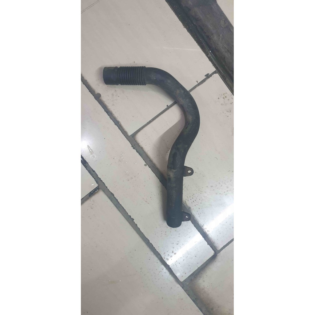 selang radiator L cabang Audi A4 B6