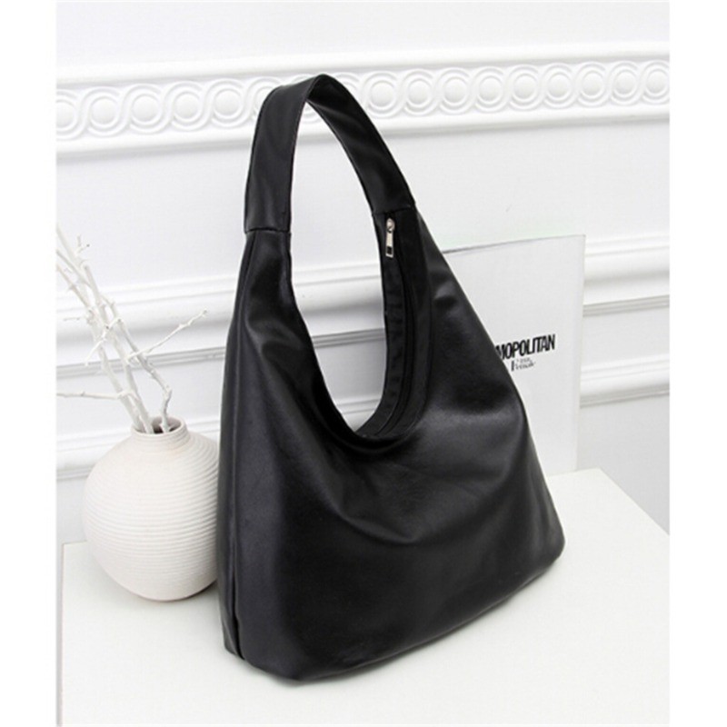 

PU Leather Soft Handbag Large Capacity Women Messenger Bag Black Ladies Shoulder Bags For Women Solid Color Zipper Bags