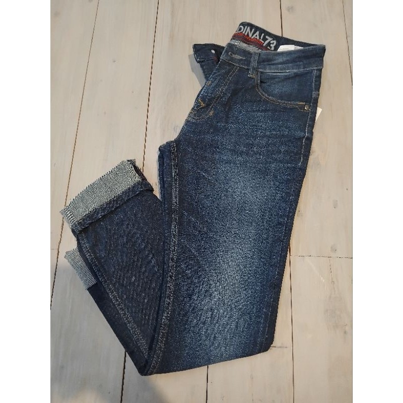 Cardinal Jeans Pria Slim Fit