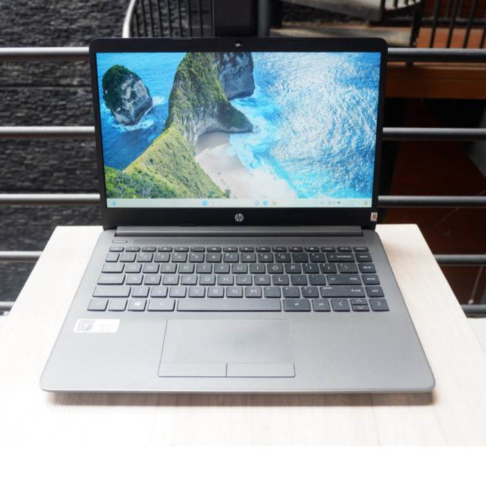 HP 245 G8 Athlon Silver 3050U 4Gb Ssd 256Gb SCU19074