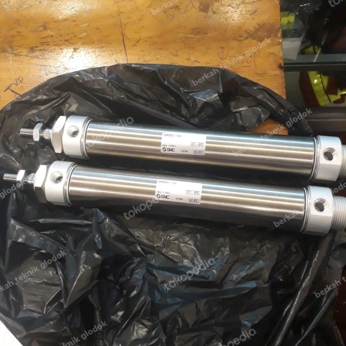 

AIR CYLINDER SMC CDM2B32-100