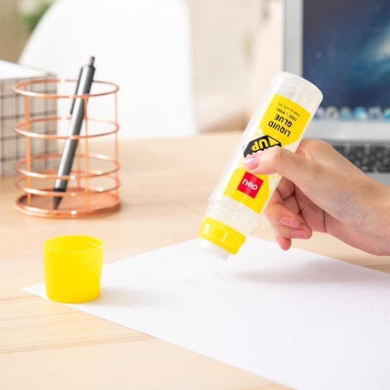 

BOBOMARTS DELI LEM CAIR LIQUID 7303 125ml LEM LIQUID GLUE UNTUK KEPERLUAN KANTOR DAN SEKOLAH