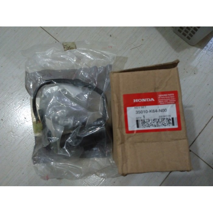 Kunci Kontak CBR250RR Set 35010-k64-N00
