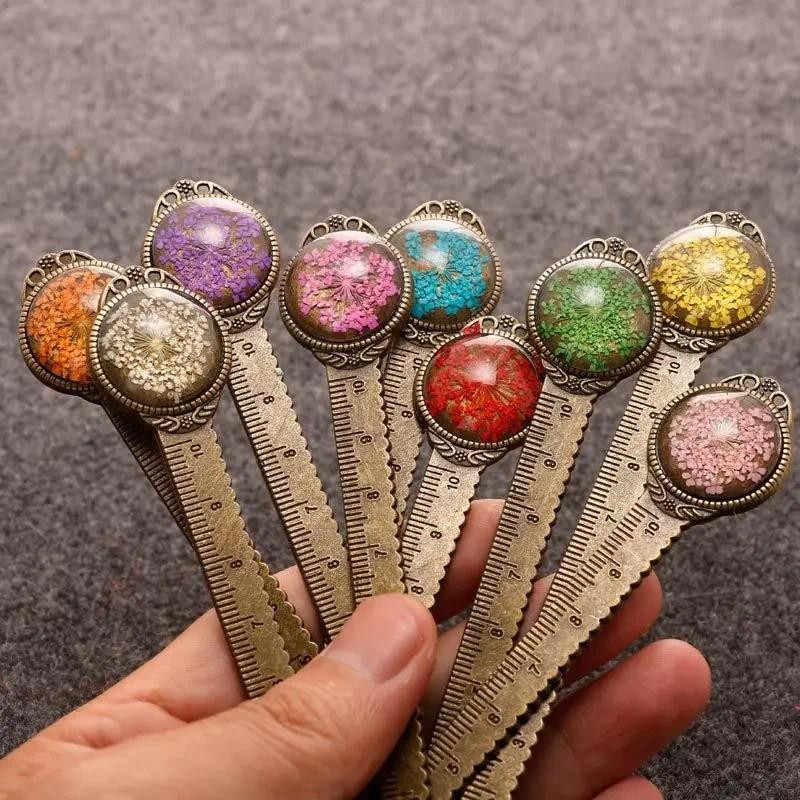 

Classical Handmade Retro Dried Immortal Flowers Metal Bookmarks Multifunction Ruler Bookmarks Office Supplies Desk Accessories