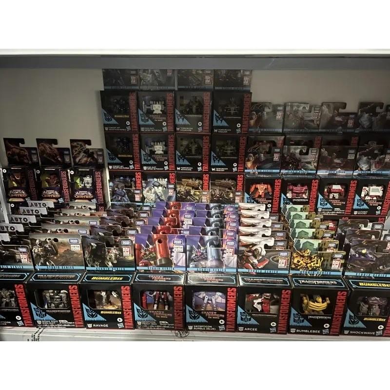 In Stock Transformers Studio Series 86 Core Bumblebee Rumble Ironhide Rat et Wheelie Arcee Robot Toy