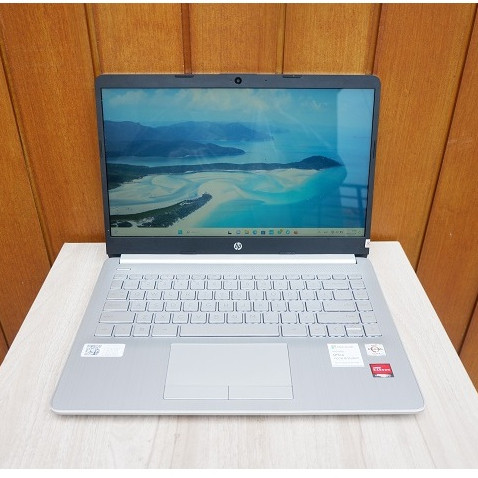Laptop HP 14s-dk1524AU AMD Athlon Silver 3050U Radeon Ram 4Gb Ssd 512Gb SCU19100