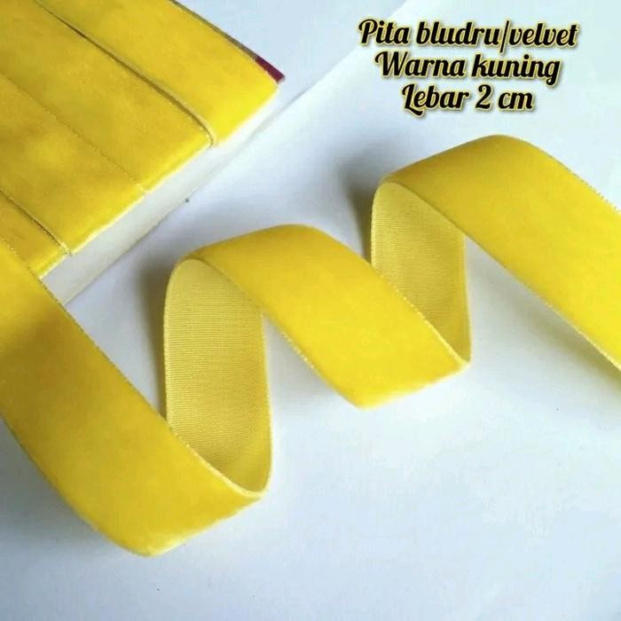 

MHT - per rol 10 meter,pita bludru warna kuning lebar 2 cm - -, - terbaru
