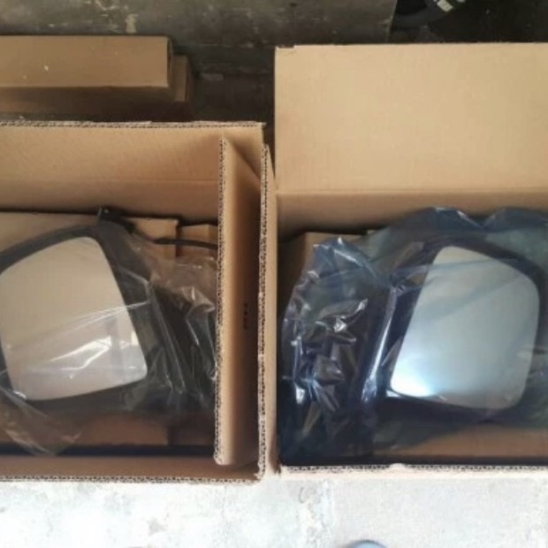 Spion assy nissan Evalia original nissan berkualitas