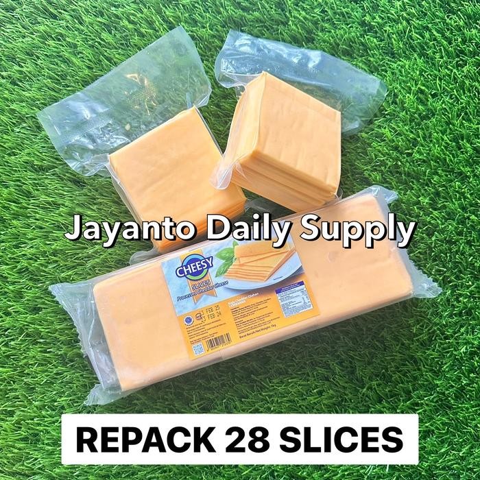 

RED ORANGE CHEDDAR CHEESE 28 SLICES BURGER CHEESY REPACK - 100% HALAL