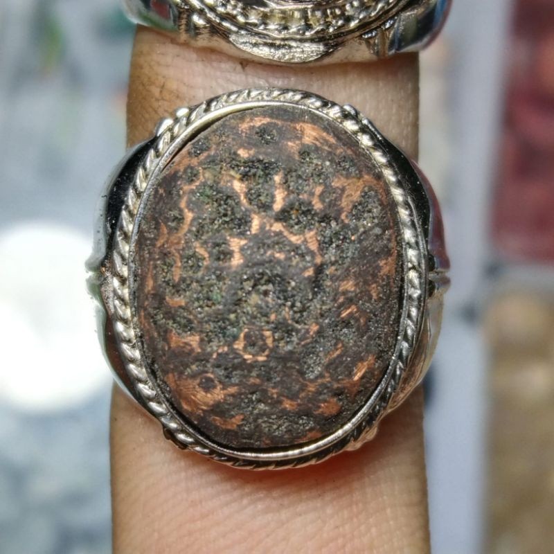Cincin batu umpak mataram