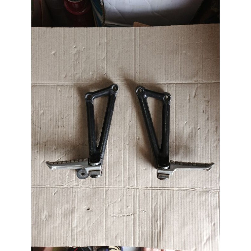 Footstep footstep belakang Ninja Rr old pnp Ninja RR new 150 original copotan