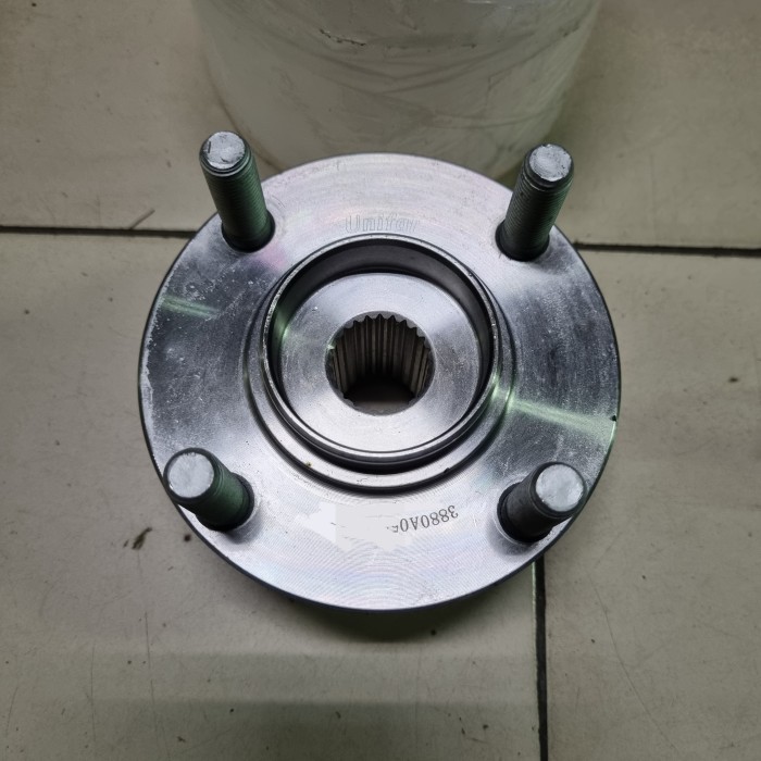 Nap Roda Rumah Lahar Depan Mitsubishi Mirage