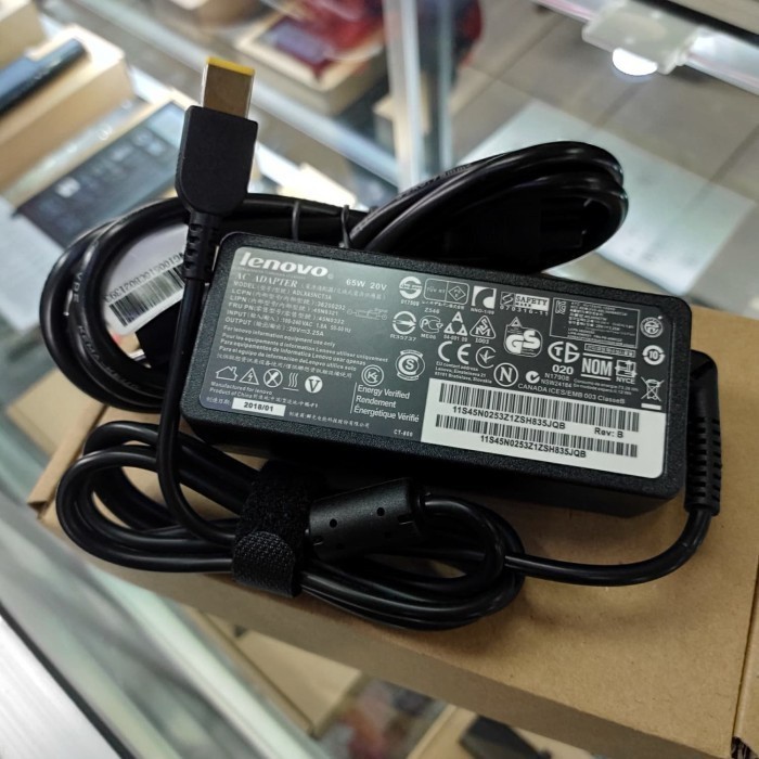 Adaptor Charger Original Lenovo Thinkpad X270 X260 X250 X240 20V 3.25    BARU netcom -JP