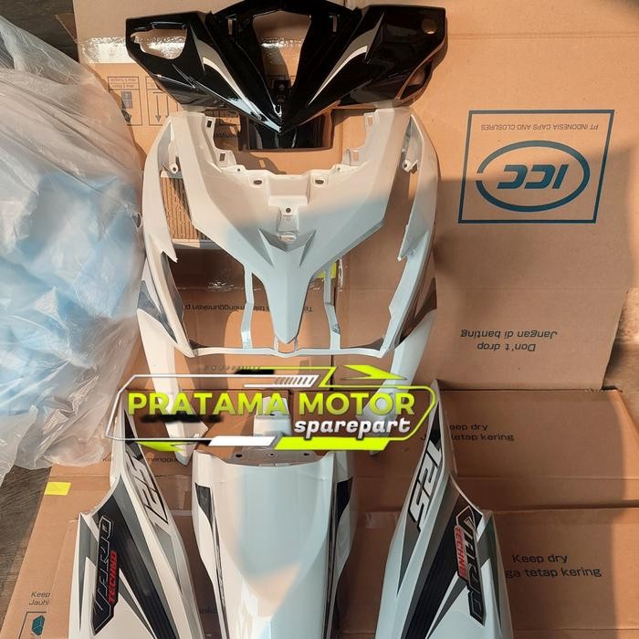 RAKSA Full body halus vario 125 old - Putih A