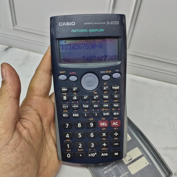 

Casio fx-82ES Scientific Calculator Original