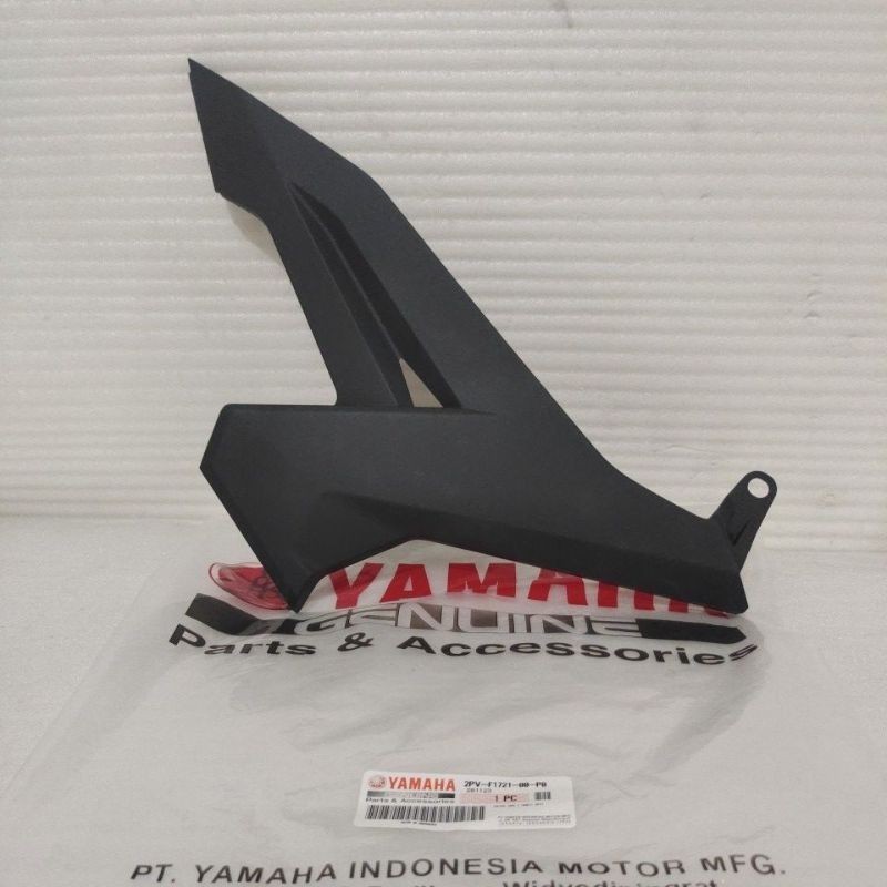 Cover Side Body samping Tutup Aki Kanan Yamaha Jupiter MX King Original 2PV-F1721-00-P0 TOPSEMARANG