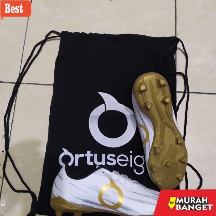 rekomendasi sepatu bola murah berkualitas sepatu bola pria ortusigh - Putih, 38