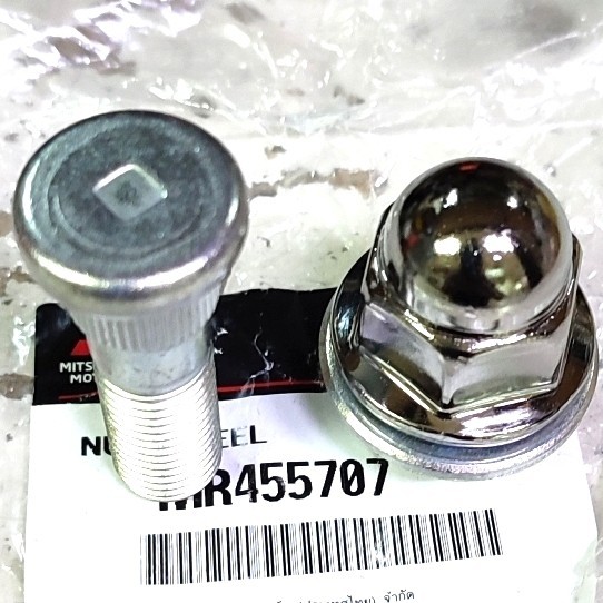 baut + mur roda pajero sport strada triton asli original