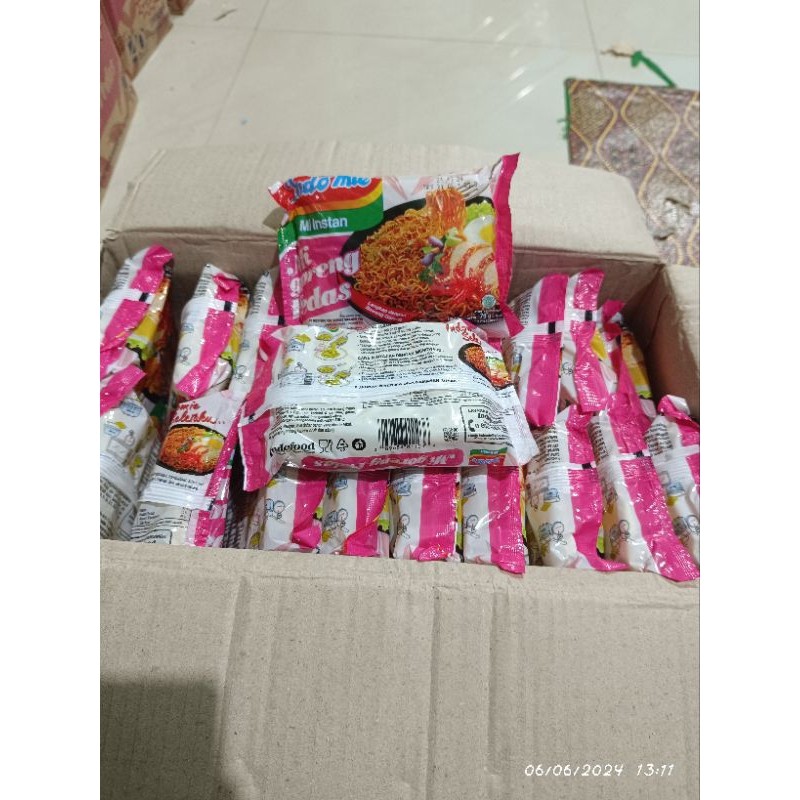 

Indomie Goreng Pedas