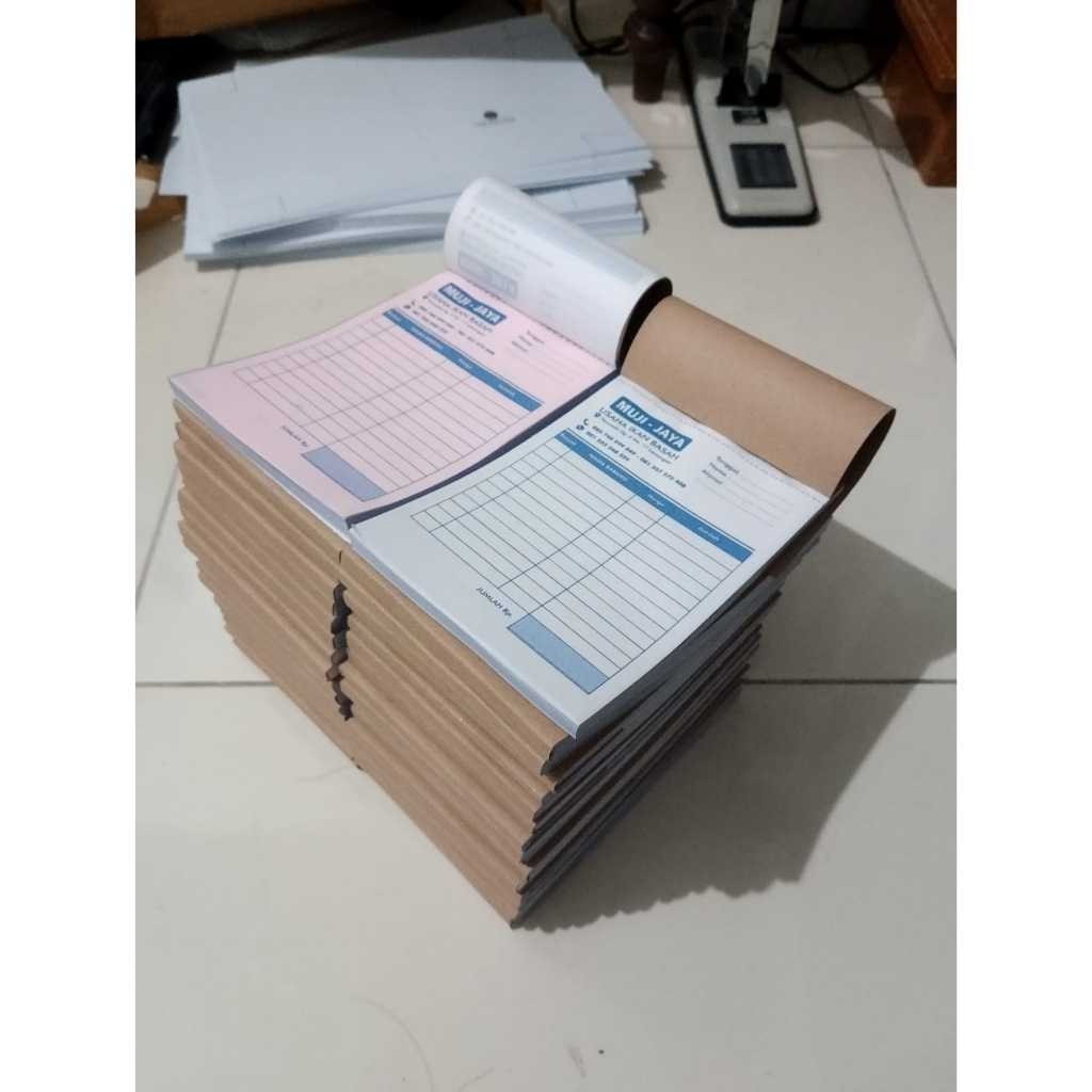 

Cetak NOTA OLSHOP NCR FORMAL CUSTOM 1,2,3 PLY RANGKAP 2 UKURAN 10x16 cm dan 20x16 cm Murah