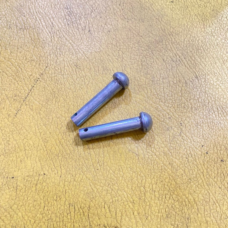 pin pen kuncian footstep postep belakang Yamaha Scorpio Vixion