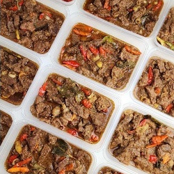 

Daging Sapi Bumbu Bali – Daging Sapi Lezat dengan Bumbu Bali yang Khas