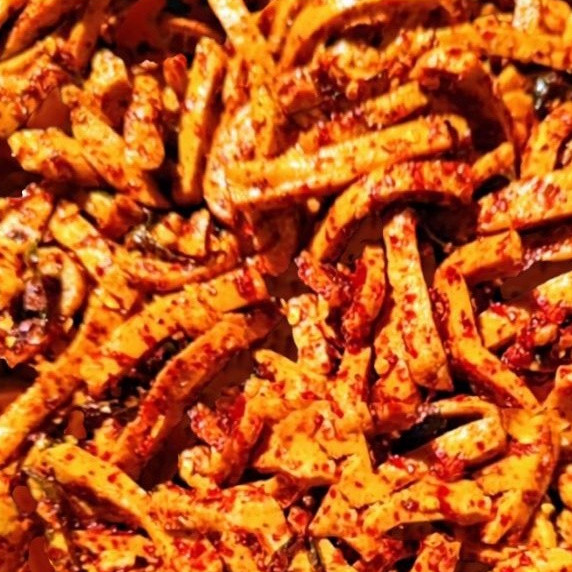 

basreng stik 1kg viral pedas daun jeruk bumbu melimpah