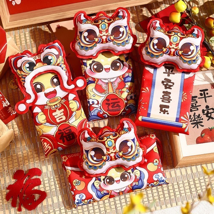

NEW Tas Angpao Kain Bunyi Angpau Jumbo Kantong Tas Tali Selempang Ampau Sincia Barongsai Murah Grosi