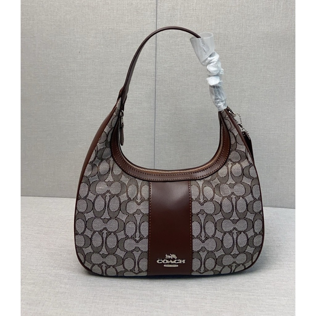 New Counter ORI COACH CR152 CV001 CR151 CT765 new product COACH on the back, everyone praises the ne