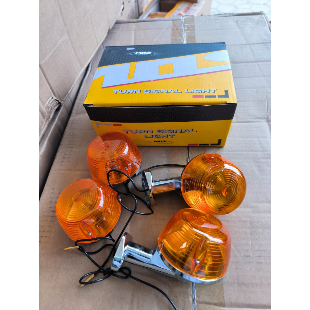 LAMPU SEIN SEN SET DEPAN BELAKANG HONDA C50 C70 C90 MERK MOS IMPORT | Lampu sen c70 set (depan - bel