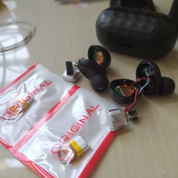 Terima Service Eahone/Headset TWS Bluetoch/Bluetooth