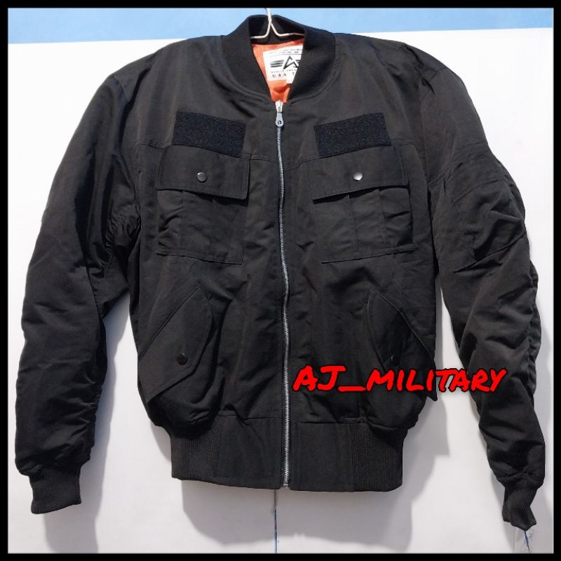 JAKET HITAM BOMBER TACTICAL UNTUK TNI POLISI