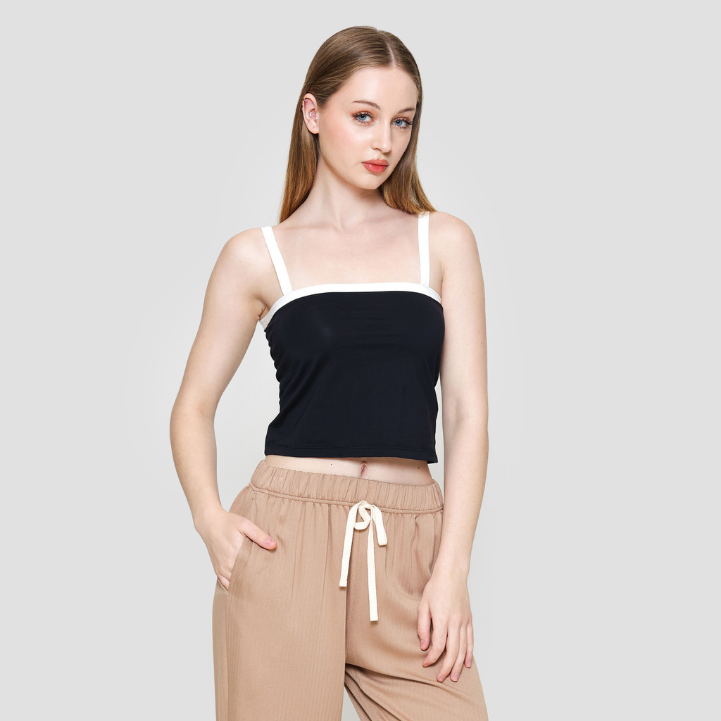 Nevada Contrast Basic Kaos Tanktop Wanita 122400296