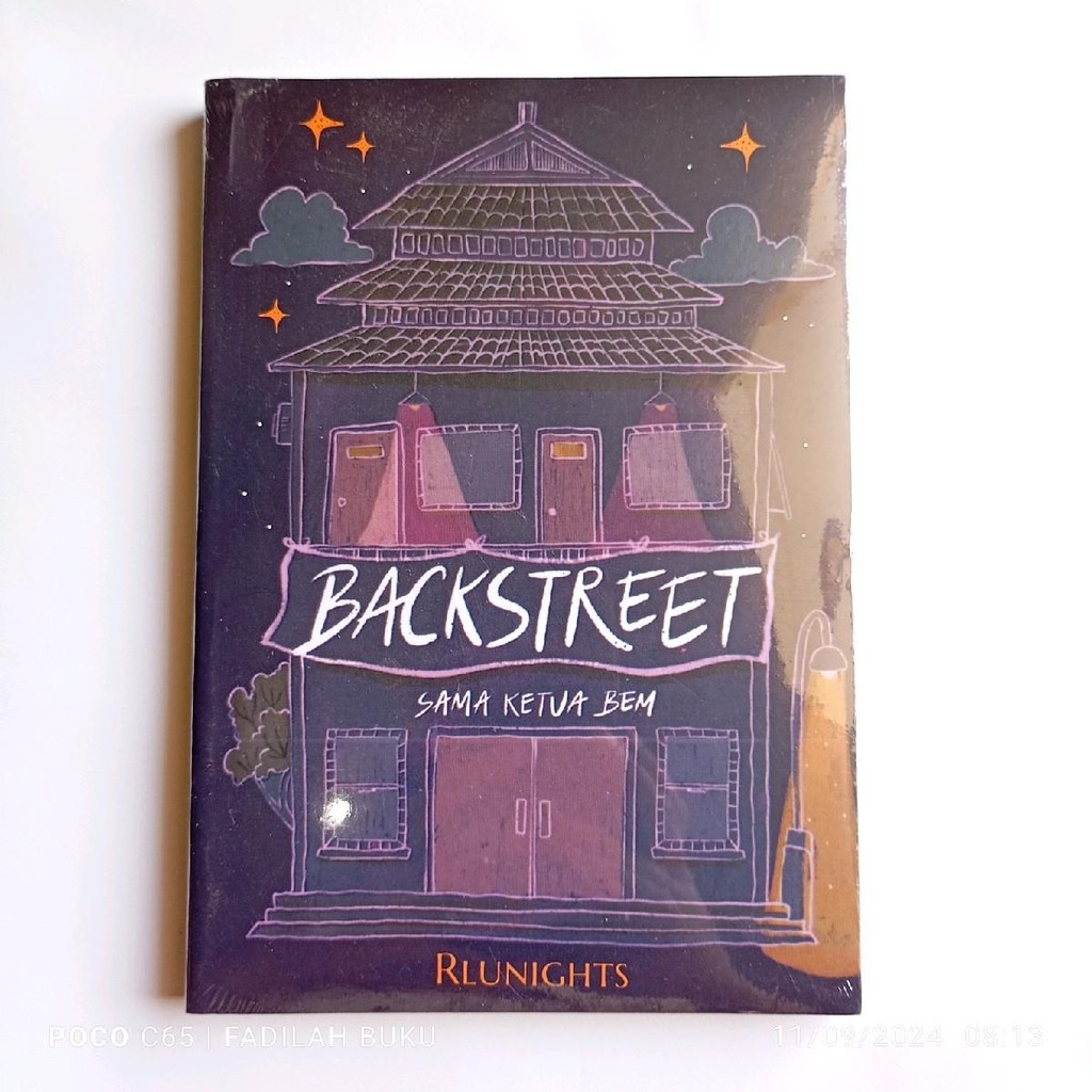 

Buku BACKSTREET sama ketua bem