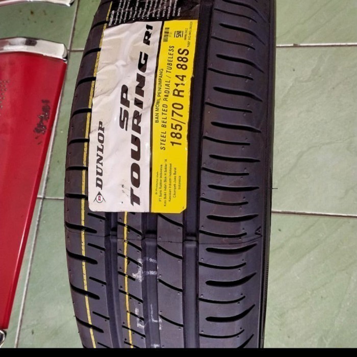 DUNLOP Touring R1 ukuran 185/70 R14