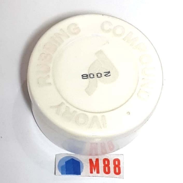 Kompon Kecil - Ivory Rubbing Compound Dempul Motor Mobil