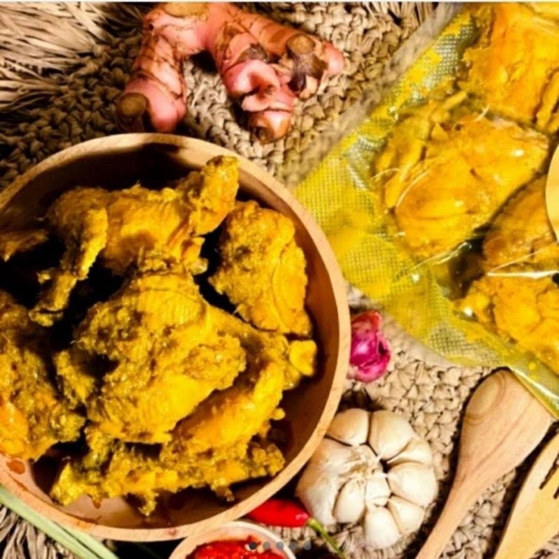 

Special Ayam Ungkap Lengkuas 12 Potong ayam ungkep