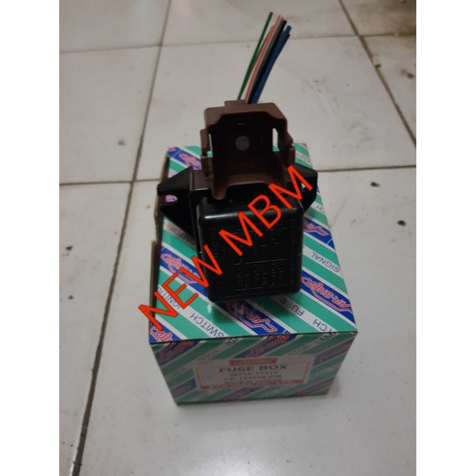 Fuse box/box sekring suzuki carry 10 carshow asli