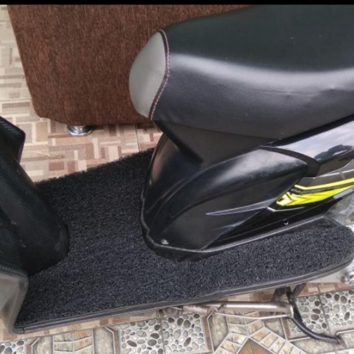 Karpet motor Beat KARBU warna Polos STANDART - Abu-abu